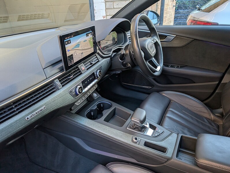 Audi 2.0 TFSI 45 Vorsprung Estate 5dr Petrol S Tronic quattro Euro 6 (s/s) (265 ps)