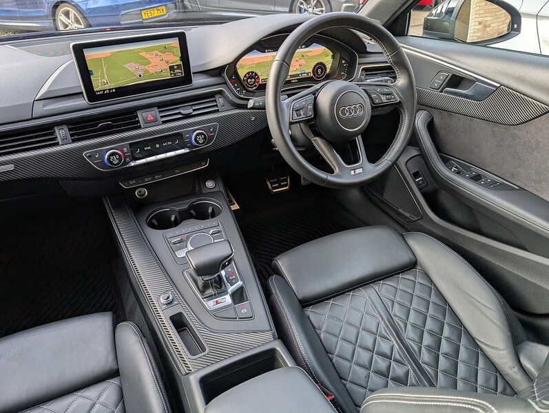 Audi 3.0 TFSI V6 Estate 5dr Petrol Tiptronic quattro Euro 6 (s/s) (354 ps)