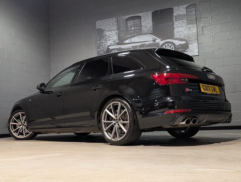 Audi 3.0 TFSI V6 Estate 5dr Petrol Tiptronic quattro Euro 6 (s/s) (354 ps)