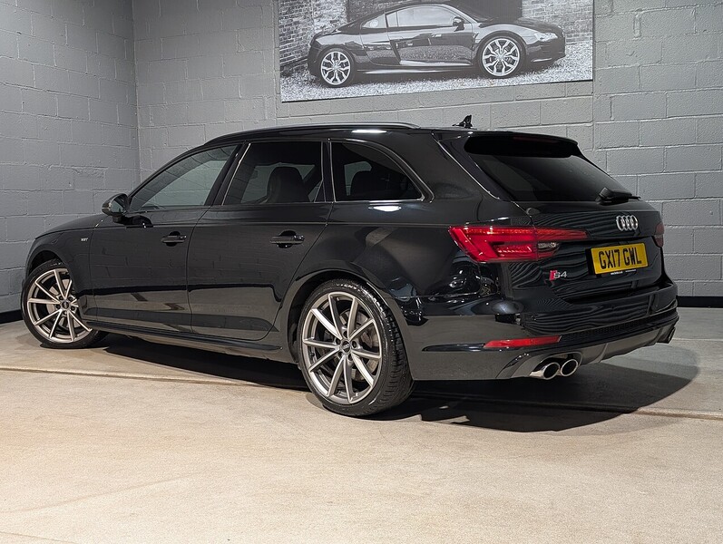 Audi 3.0 TFSI V6 Estate 5dr Petrol Tiptronic quattro Euro 6 (s/s) (354 ps)