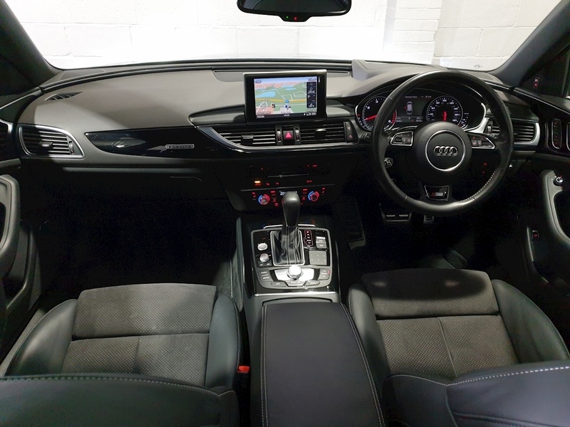 Audi 3.0 BiTDI V6 Black Edition Estate 5dr Diesel Tiptronic quattro Euro 6 (s/s) (320 ps)