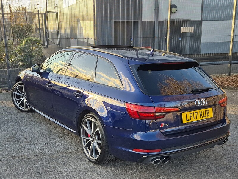 Audi 3.0 TFSI V6 Estate 5dr Petrol Tiptronic quattro Euro 6 (s/s) (354 ps)