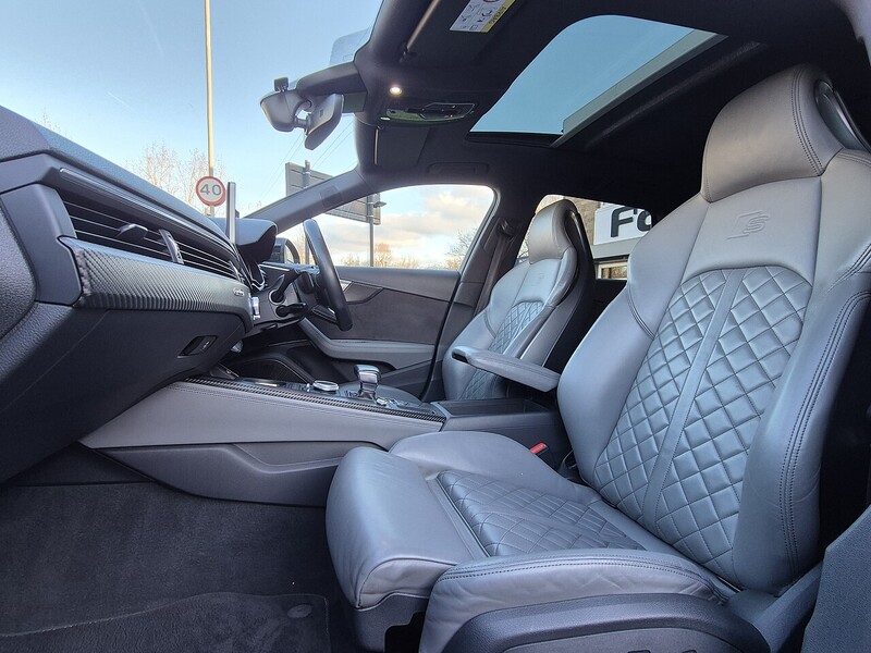 Audi 3.0 TFSI V6 Estate 5dr Petrol Tiptronic quattro Euro 6 (s/s) (354 ps)