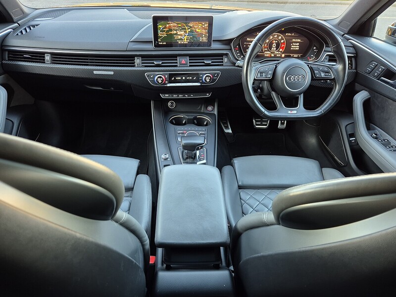 Audi 3.0 TFSI V6 Estate 5dr Petrol Tiptronic quattro Euro 6 (s/s) (354 ps)