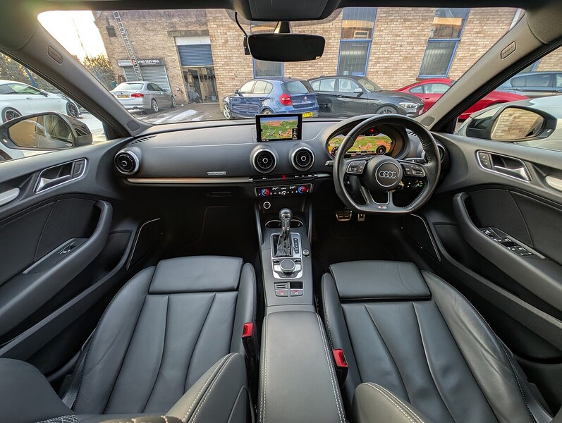 Audi 2.0 TFSI Black Edition Sportback 5dr Petrol S Tronic quattro Euro 6 (s/s) (310 ps)