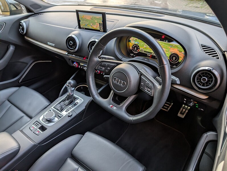 Audi 2.0 TFSI Black Edition Sportback 5dr Petrol S Tronic quattro Euro 6 (s/s) (310 ps)