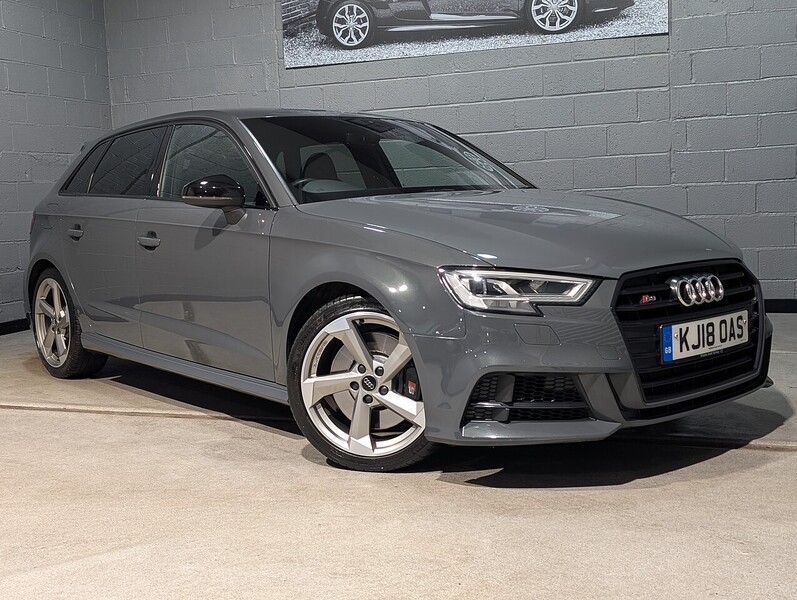 Audi 2.0 TFSI Black Edition Sportback 5dr Petrol S Tronic quattro Euro 6 (s/s) (310 ps)