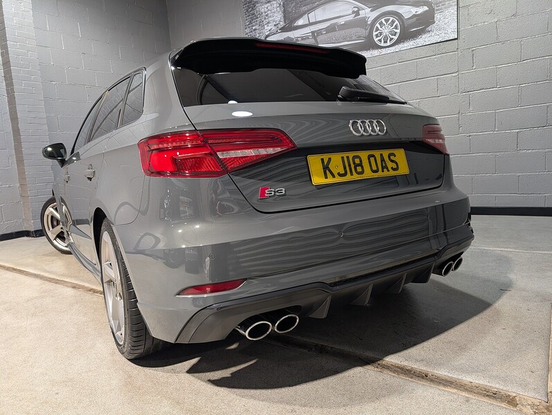 Audi 2.0 TFSI Black Edition Sportback 5dr Petrol S Tronic quattro Euro 6 (s/s) (310 ps)