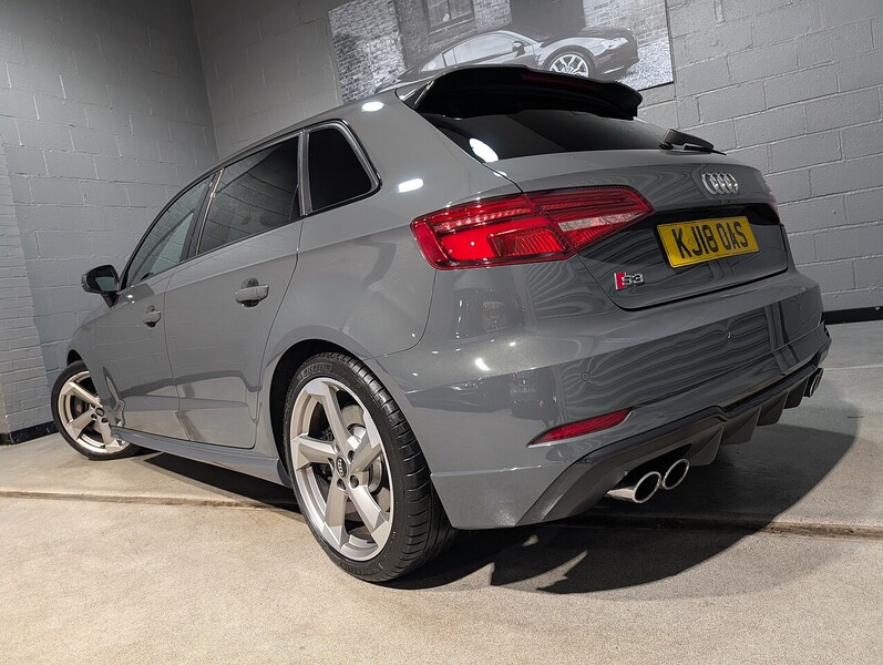 Audi 2.0 TFSI Black Edition Sportback 5dr Petrol S Tronic quattro Euro 6 (s/s) (310 ps)