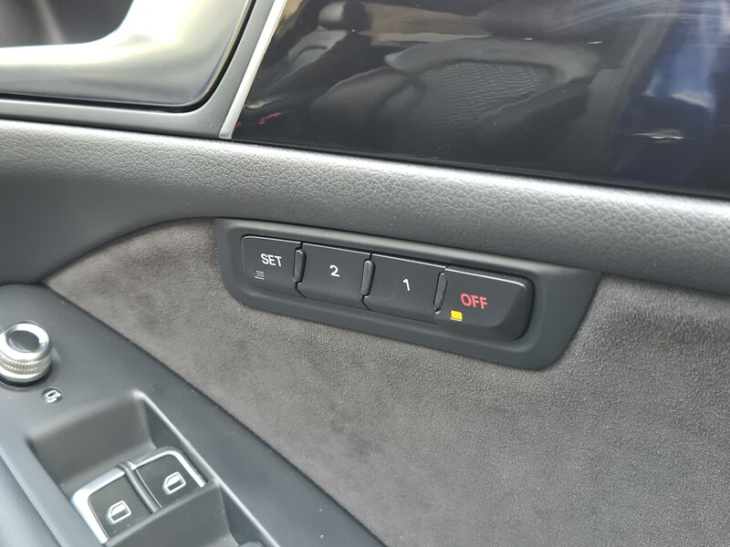 Audi 3.0 BiTDI V6 Plus SUV 5dr Diesel Tiptronic quattro Euro 6 (s/s) (340 ps)