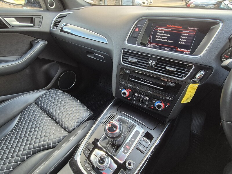 Audi 3.0 BiTDI V6 Plus SUV 5dr Diesel Tiptronic quattro Euro 6 (s/s) (340 ps)