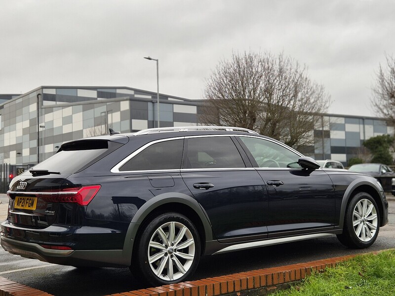 Audi 3.0 TDI V6 50 Sport Estate 5dr Diesel Tiptronic quattro Euro 6 (s/s) (286 ps)