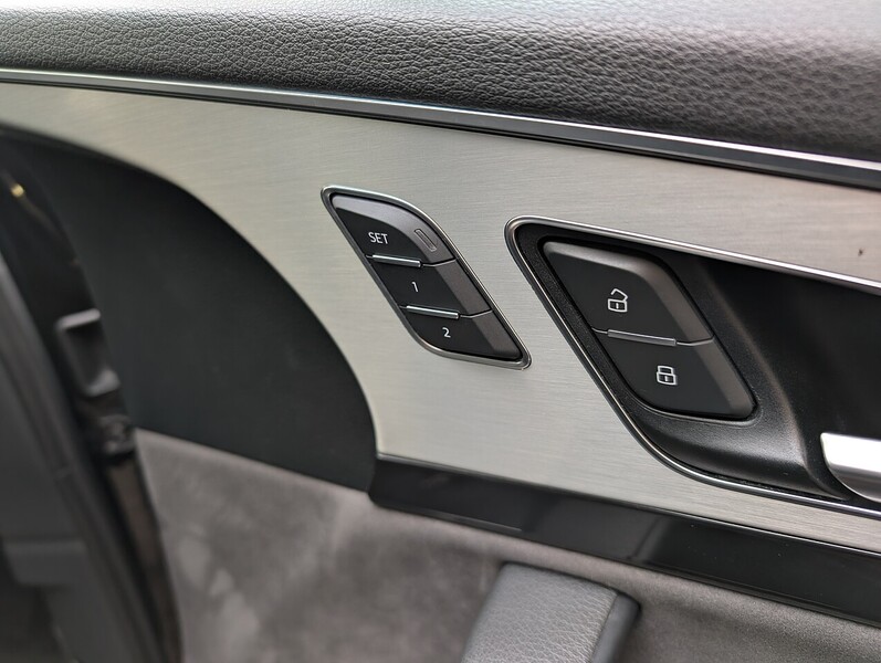 Audi 3.0 TDI V6 S line SUV 5dr Diesel Tiptronic quattro Euro 6 (s/s) (272 ps)