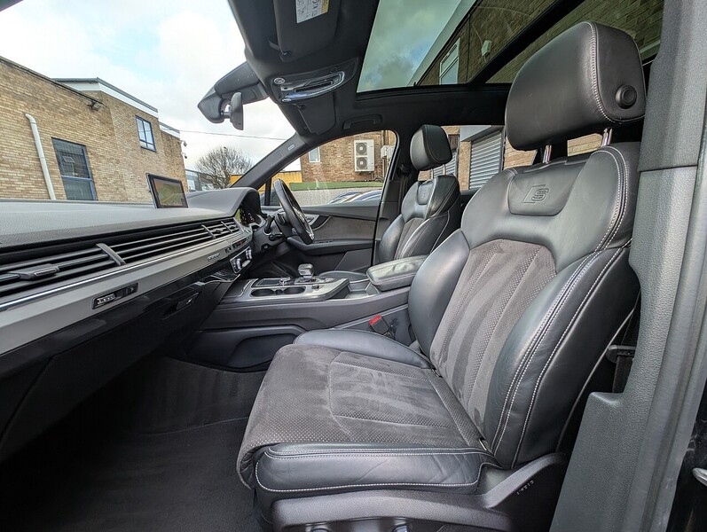 Audi 3.0 TDI V6 S line SUV 5dr Diesel Tiptronic quattro Euro 6 (s/s) (272 ps)