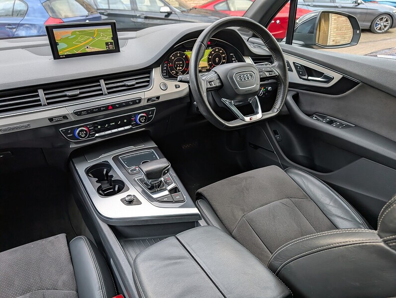 Audi 3.0 TDI V6 S line SUV 5dr Diesel Tiptronic quattro Euro 6 (s/s) (272 ps)