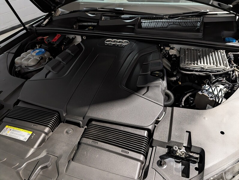 Audi 3.0 TDI V6 S line SUV 5dr Diesel Tiptronic quattro Euro 6 (s/s) (272 ps)