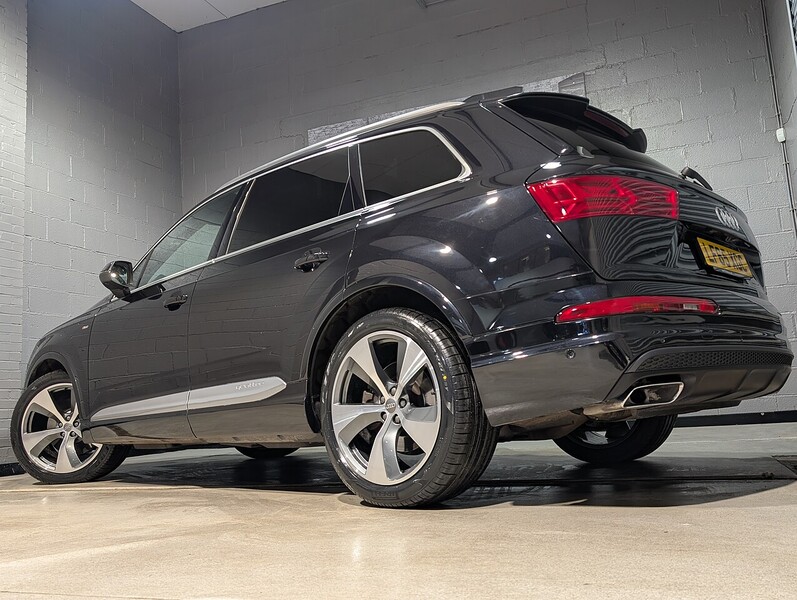 Audi 3.0 TDI V6 S line SUV 5dr Diesel Tiptronic quattro Euro 6 (s/s) (272 ps)