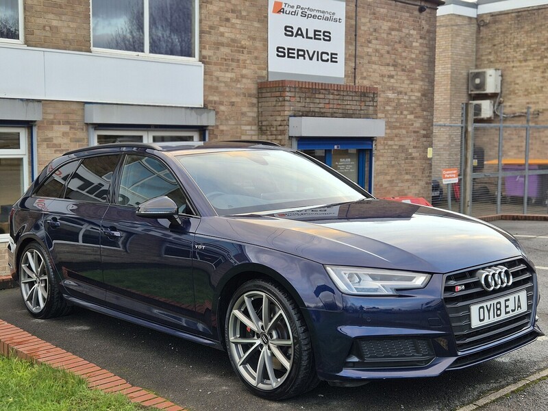 Audi 3.0 TFSI V6 Estate 5dr Petrol Tiptronic quattro Euro 6 (s/s) (354 ps)