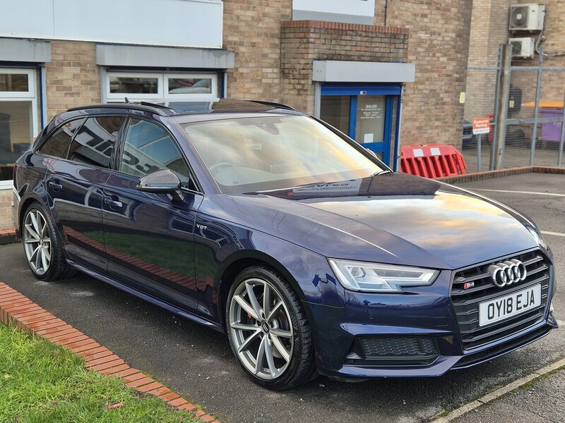 Audi 3.0 TFSI V6 Estate 5dr Petrol Tiptronic quattro Euro 6 (s/s) (354 ps)