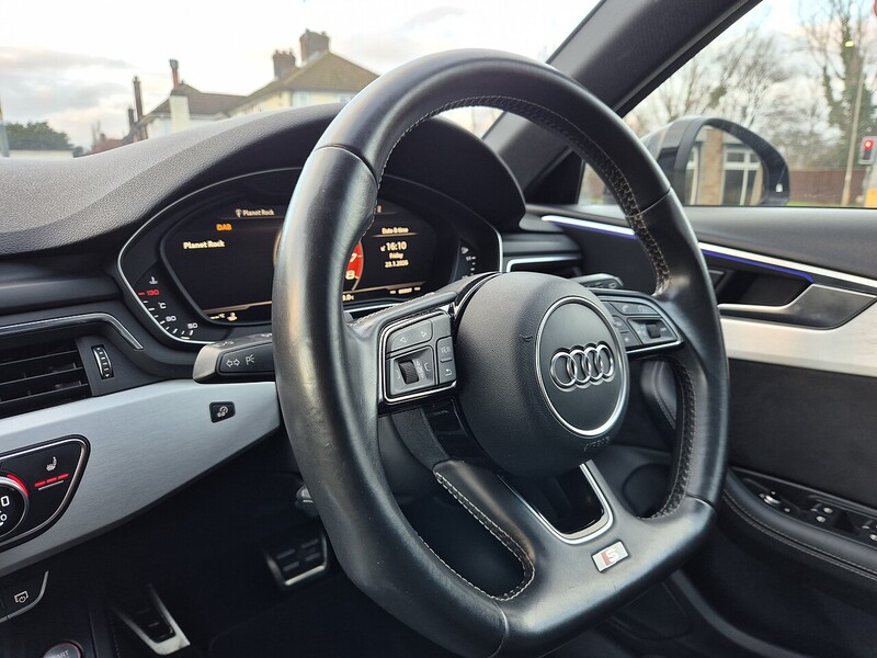 Audi 3.0 TFSI V6 Estate 5dr Petrol Tiptronic quattro Euro 6 (s/s) (354 ps)