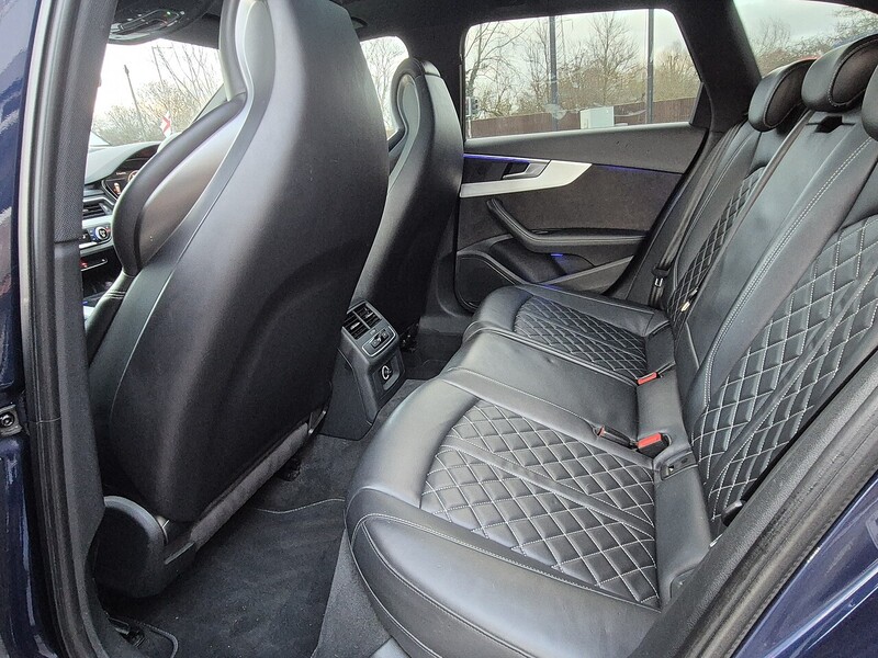 Audi 3.0 TFSI V6 Estate 5dr Petrol Tiptronic quattro Euro 6 (s/s) (354 ps)