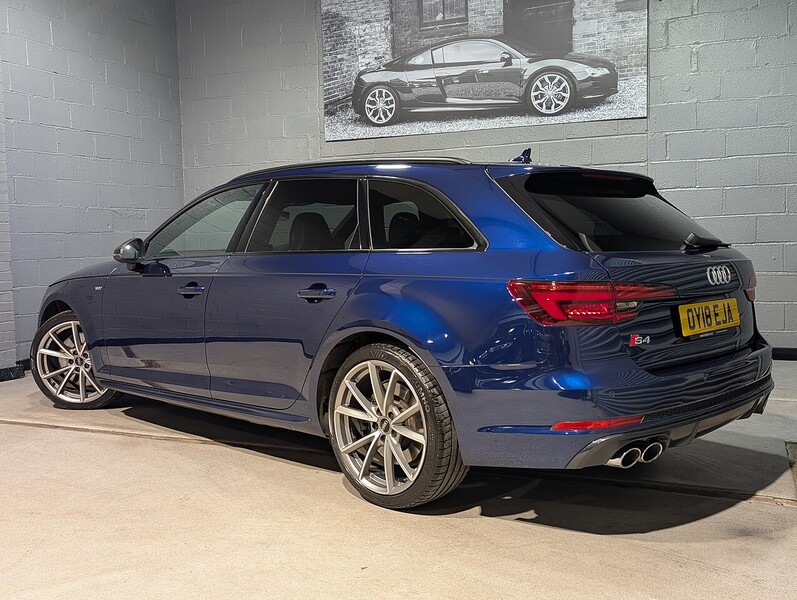 Audi 3.0 TFSI V6 Estate 5dr Petrol Tiptronic quattro Euro 6 (s/s) (354 ps)