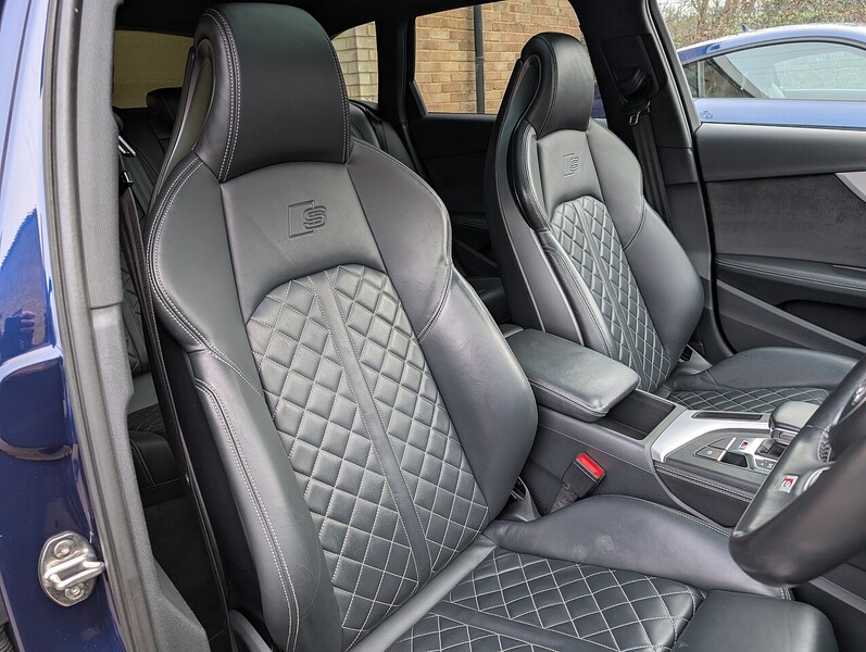 Audi 3.0 TFSI V6 Estate 5dr Petrol Tiptronic quattro Euro 6 (s/s) (354 ps)