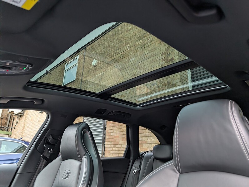 Audi 3.0 TFSI V6 Estate 5dr Petrol Tiptronic quattro Euro 6 (s/s) (354 ps)