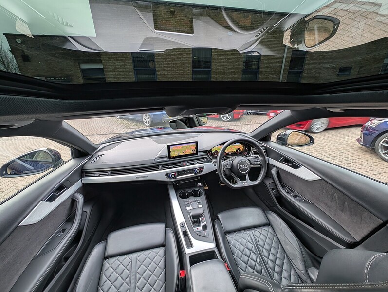 Audi 3.0 TFSI V6 Estate 5dr Petrol Tiptronic quattro Euro 6 (s/s) (354 ps)