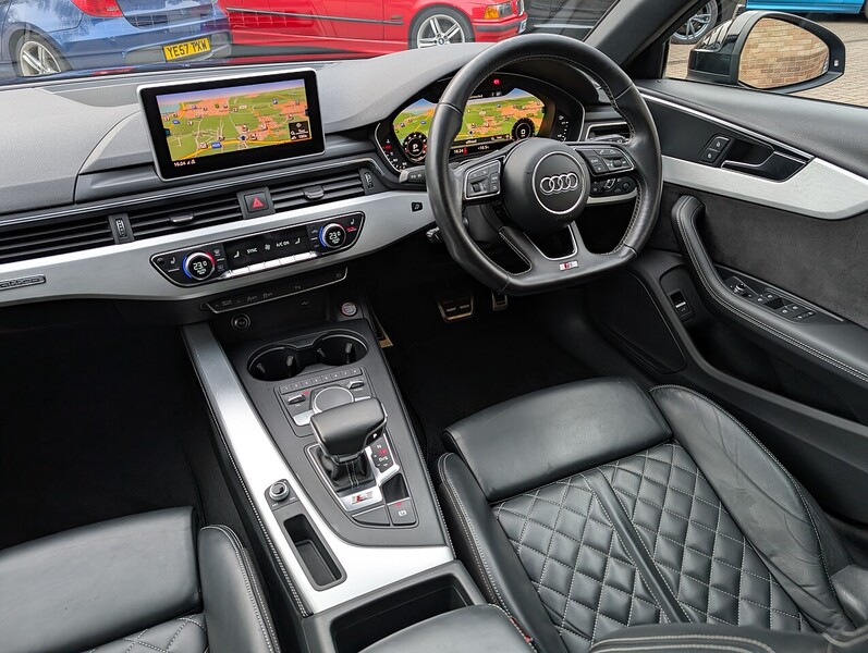 Audi 3.0 TFSI V6 Estate 5dr Petrol Tiptronic quattro Euro 6 (s/s) (354 ps)