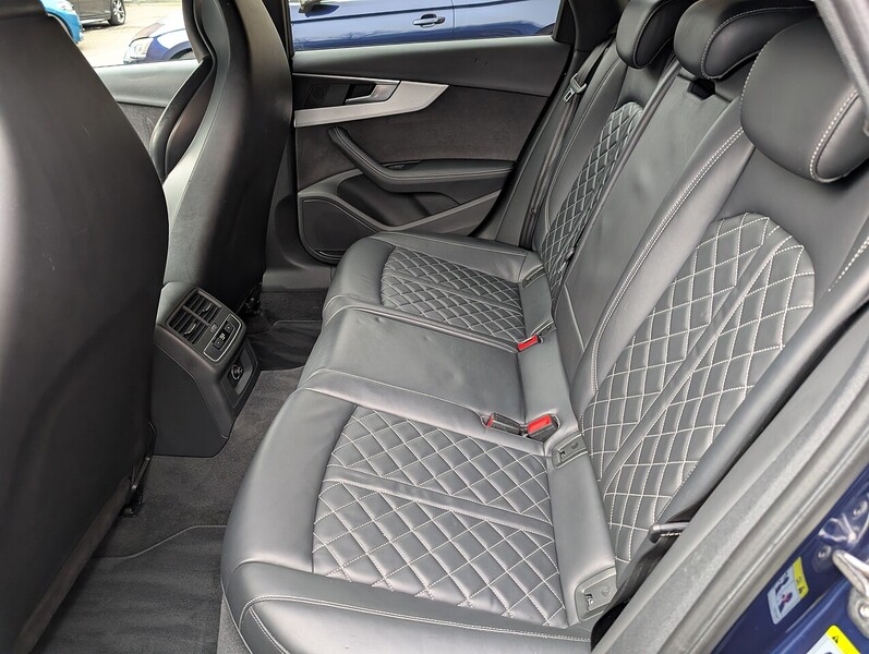 Audi 3.0 TFSI V6 Estate 5dr Petrol Tiptronic quattro Euro 6 (s/s) (354 ps)