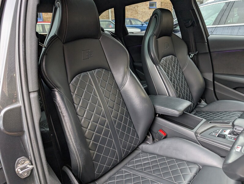 Audi 3.0 TFSI V6 Estate 5dr Petrol Tiptronic quattro Euro 6 (s/s) (354 ps)