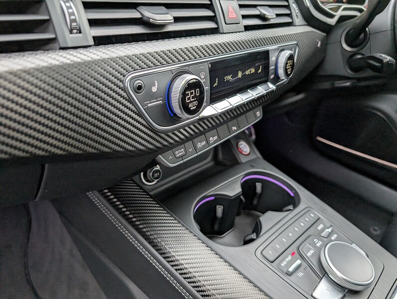 Audi 3.0 TFSI V6 Estate 5dr Petrol Tiptronic quattro Euro 6 (s/s) (354 ps)