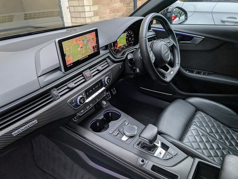 Audi 3.0 TFSI V6 Estate 5dr Petrol Tiptronic quattro Euro 6 (s/s) (354 ps)