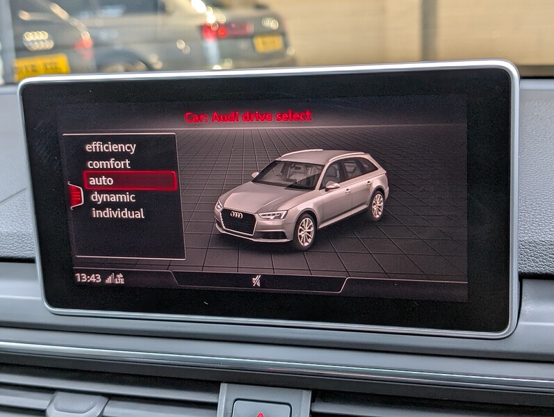 Audi 3.0 TFSI V6 Estate 5dr Petrol Tiptronic quattro Euro 6 (s/s) (354 ps)