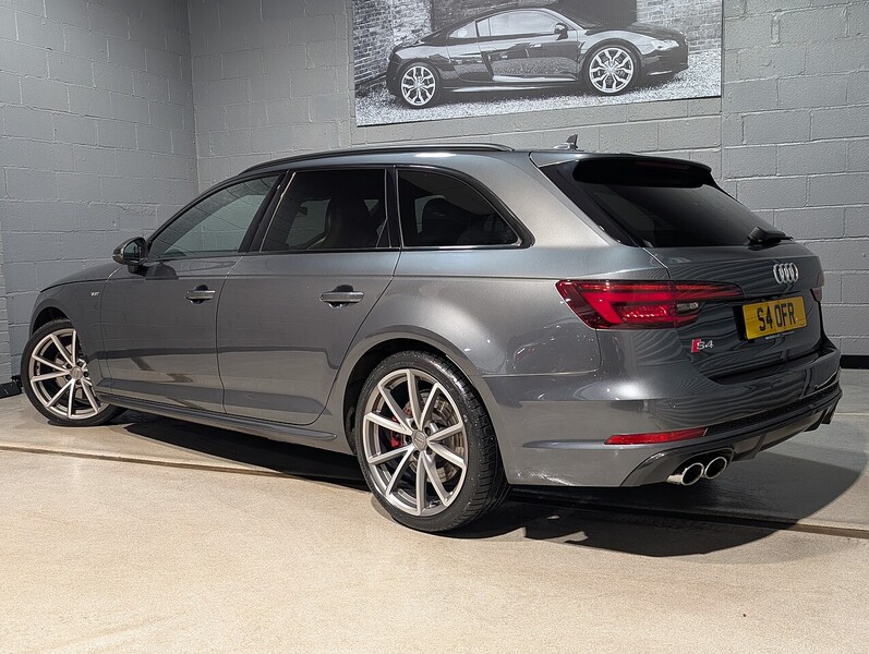 Audi 3.0 TFSI V6 Estate 5dr Petrol Tiptronic quattro Euro 6 (s/s) (354 ps)