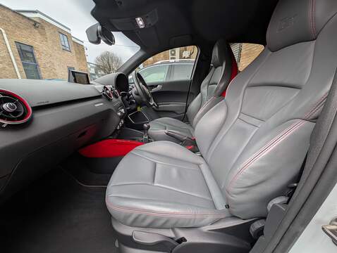 Audi Audi S1 TFSI Hatchback 2.0 Manual Petrol