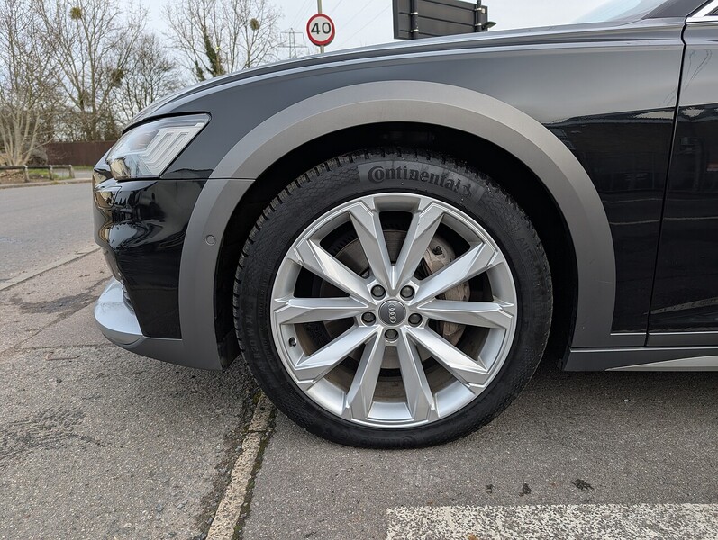 Audi Audi A6 Allroad TDI V6 Sport Estate 3.0 Automatic Diesel