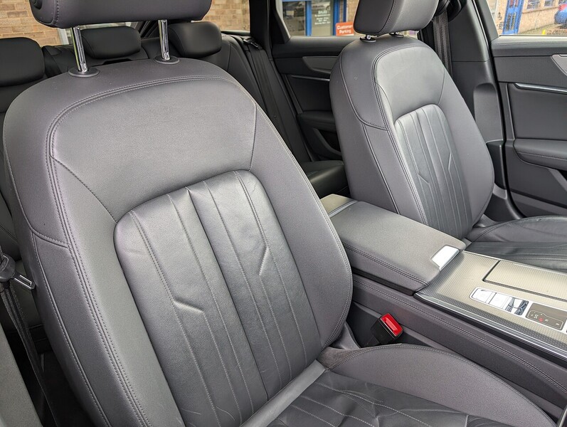 Audi Audi A6 Allroad TDI V6 Sport Estate 3.0 Automatic Diesel