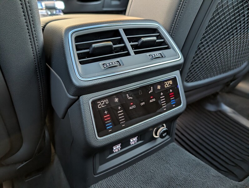 Audi Audi A6 Allroad TDI V6 Sport Estate 3.0 Automatic Diesel