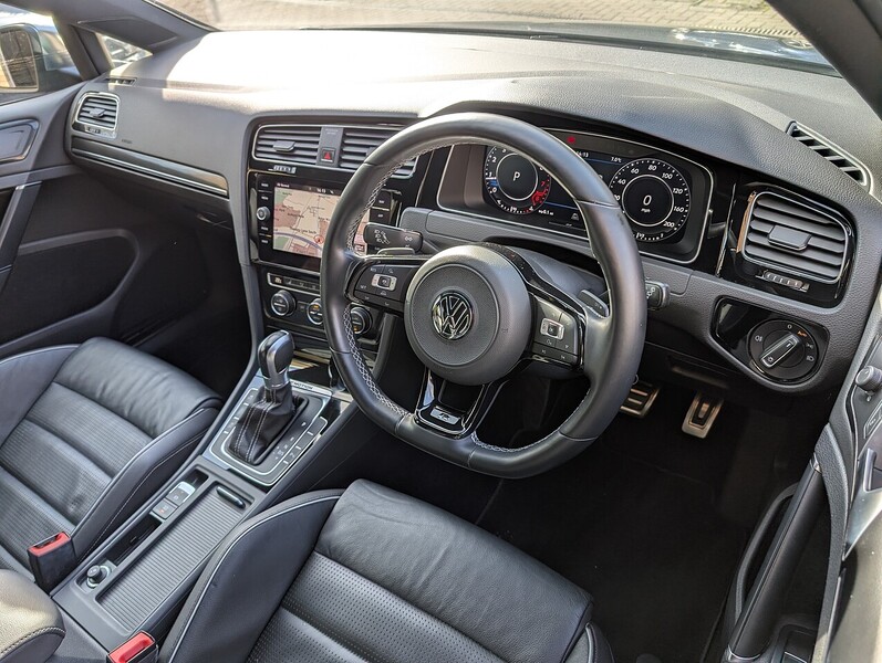 Volkswagen 2.0 TSI R Hatchback 5dr Petrol DSG 4Motion Euro 6 (s/s) (310 ps)