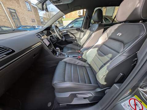 Volkswagen 2.0 TSI R Hatchback 5dr Petrol DSG 4Motion Euro 6 (s/s) (310 ps)