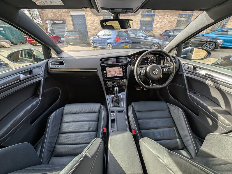 Volkswagen 2.0 TSI R Hatchback 5dr Petrol DSG 4Motion Euro 6 (s/s) (310 ps)