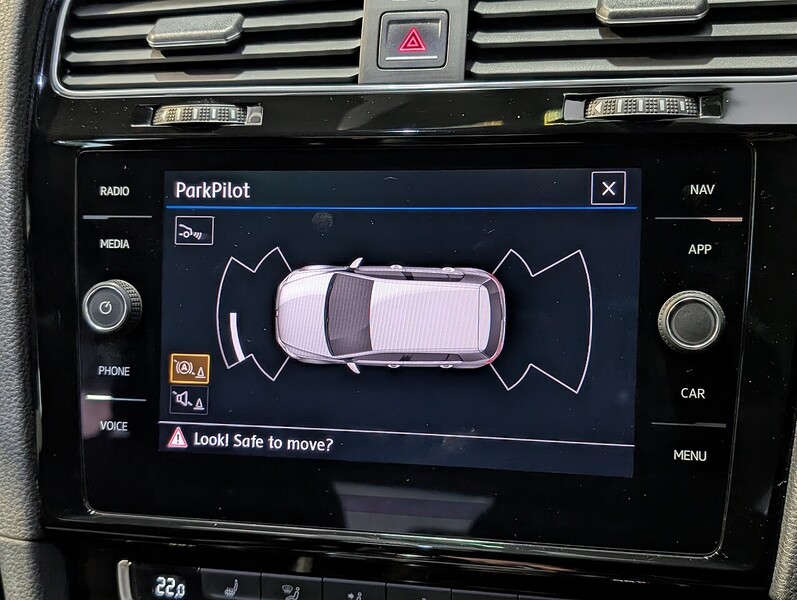 Volkswagen 2.0 TSI R Hatchback 5dr Petrol DSG 4Motion Euro 6 (s/s) (310 ps)