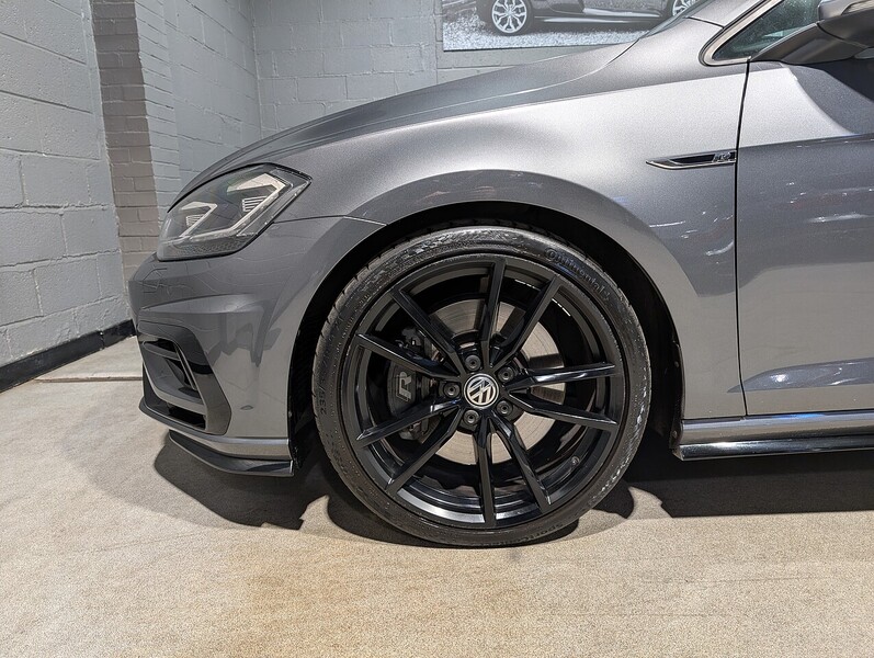 Volkswagen 2.0 TSI R Hatchback 5dr Petrol DSG 4Motion Euro 6 (s/s) (310 ps)