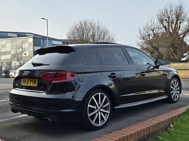 Audi 2.0 TFSI Sportback 5dr Petrol S Tronic quattro Euro 6 (s/s) (Nav) (300 ps)