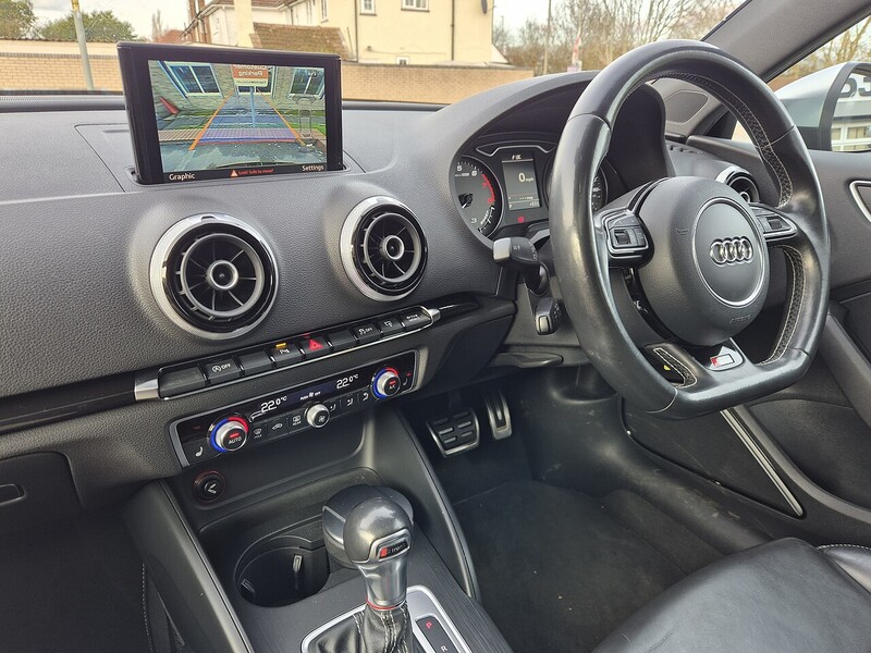 Audi 2.0 TFSI Sportback 5dr Petrol S Tronic quattro Euro 6 (s/s) (Nav) (300 ps)