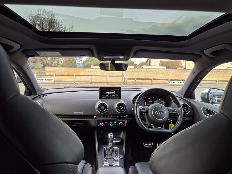 Audi 2.0 TFSI Sportback 5dr Petrol S Tronic quattro Euro 6 (s/s) (Nav) (300 ps)