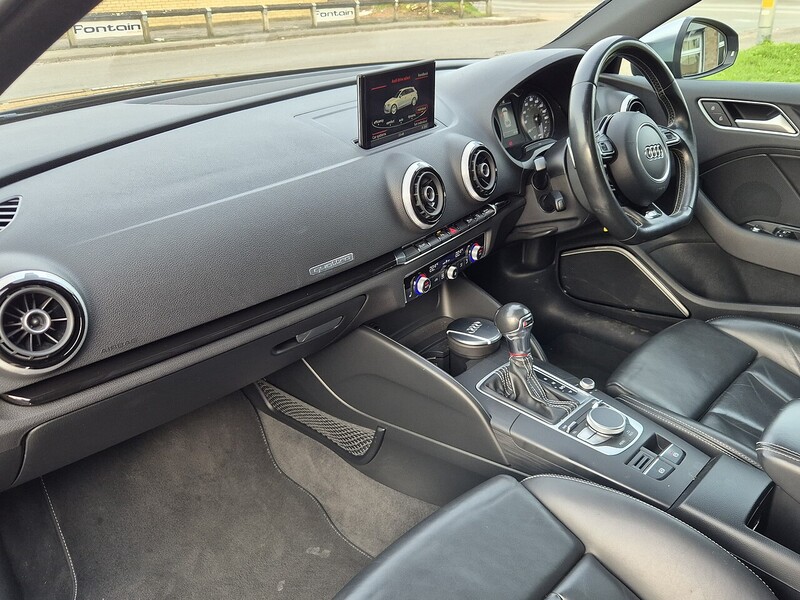 Audi 2.0 TFSI Sportback 5dr Petrol S Tronic quattro Euro 6 (s/s) (Nav) (300 ps)