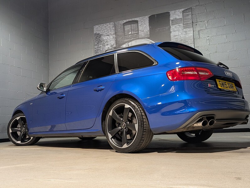 Audi 3.0 TFSI V6 Estate 5dr Petrol S Tronic quattro Euro 5 (s/s) (333 ps)